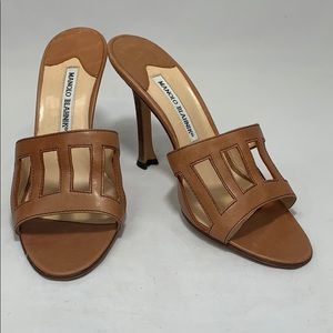 Manolo Blahnik Tan slide heels